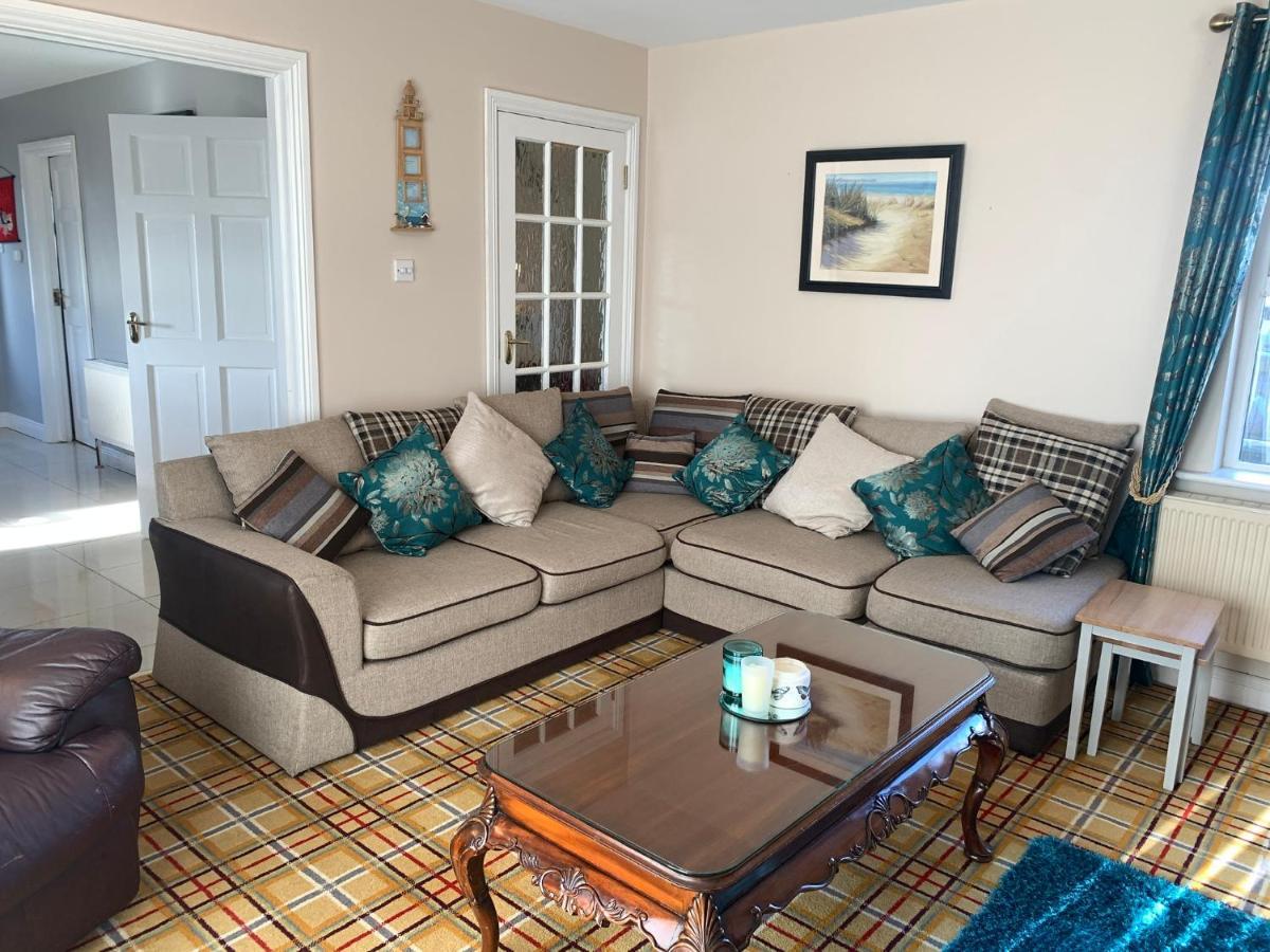 Seascape On The Edge Of Town: 4 Beds All Ensuite. Belmullet Luaran gambar