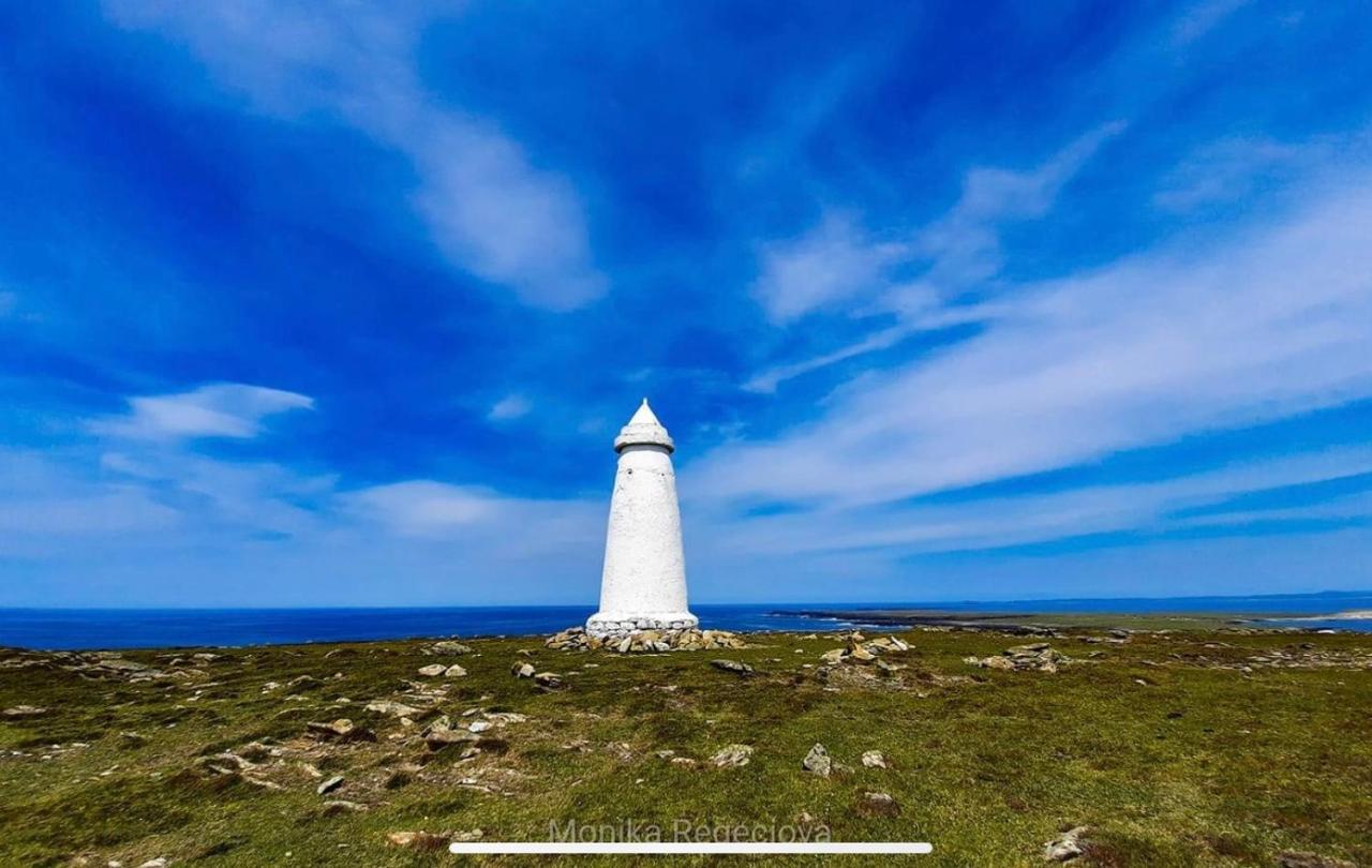 Seascape On The Edge Of Town: 4 Beds All Ensuite. Belmullet Luaran gambar