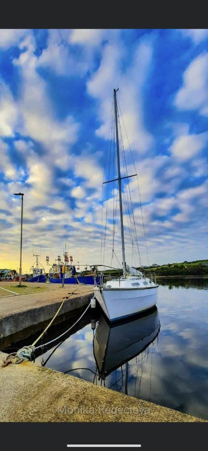 Seascape On The Edge Of Town: 4 Beds All Ensuite. Belmullet Luaran gambar