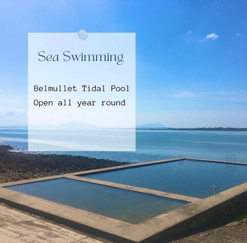 Seascape On The Edge Of Town: 4 Beds All Ensuite. Belmullet Luaran gambar